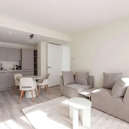 Modern 2br In Centre アパート *