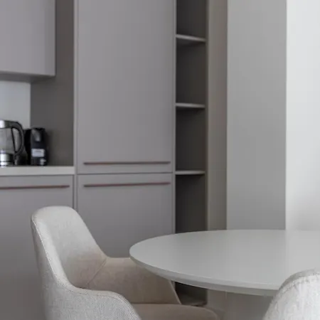 Modern 2br In Centre アパート