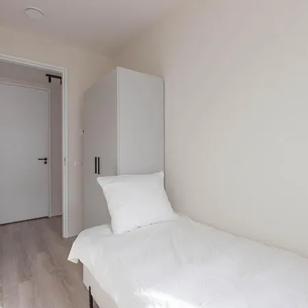 Modern 2br In Centre * ロッテルダム
