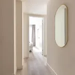Modern 2br In Centre